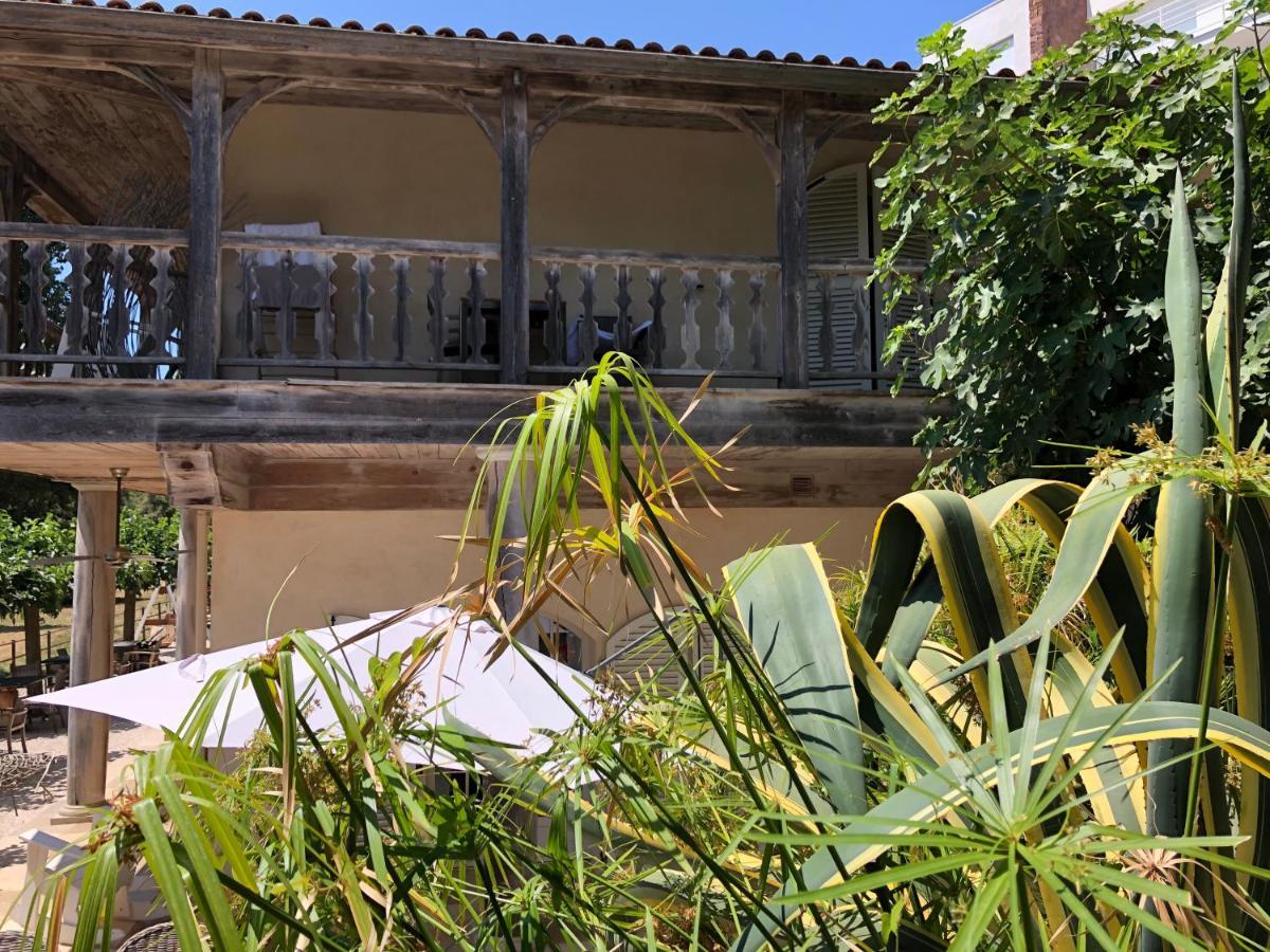 Le Clos Des Sept Palmiers Hotel 5*