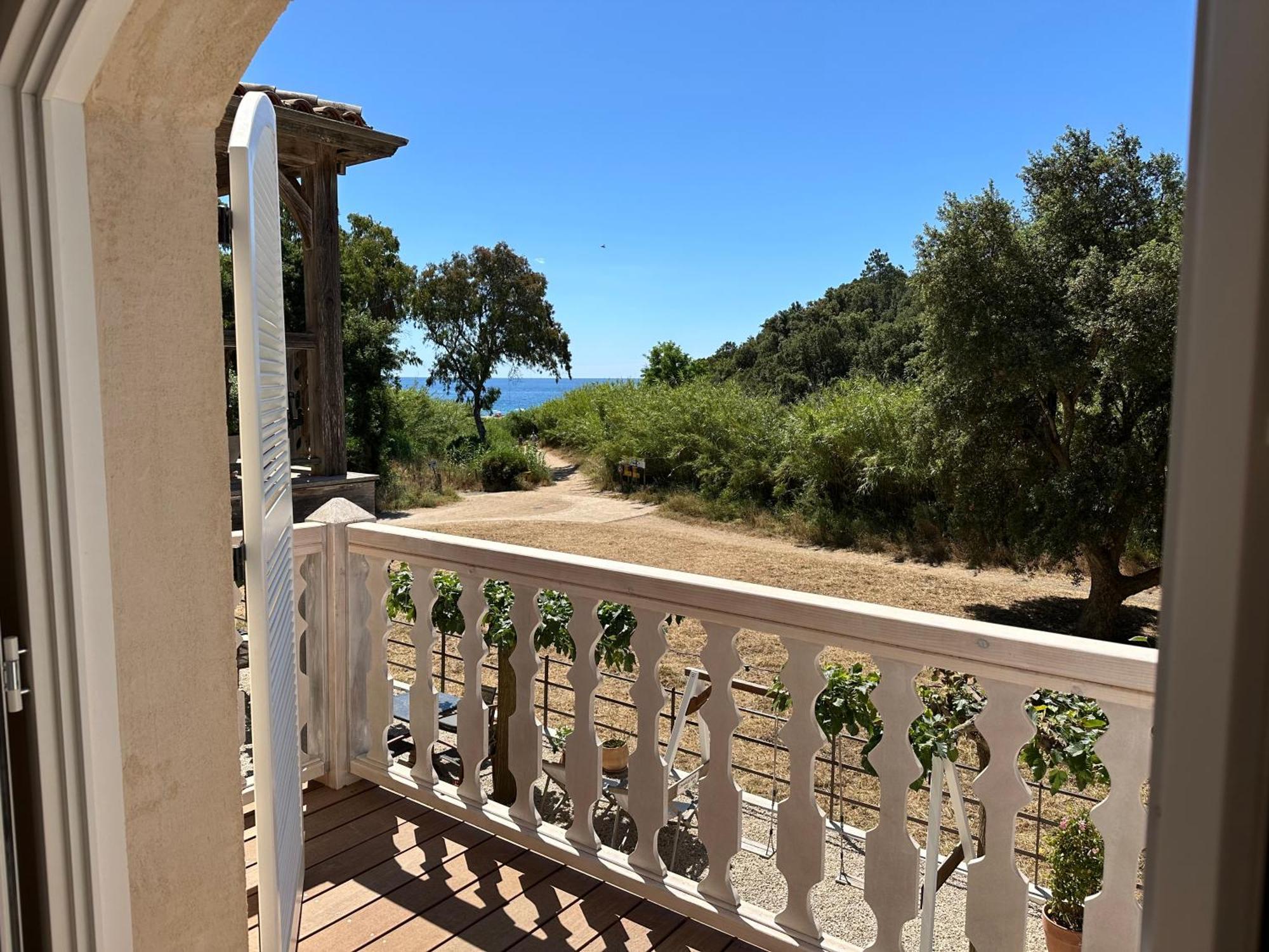 Le Clos Des Sept Palmiers